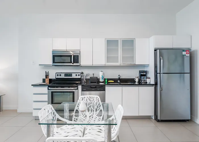 Churchill Suites Monte Carlo Miami Beach